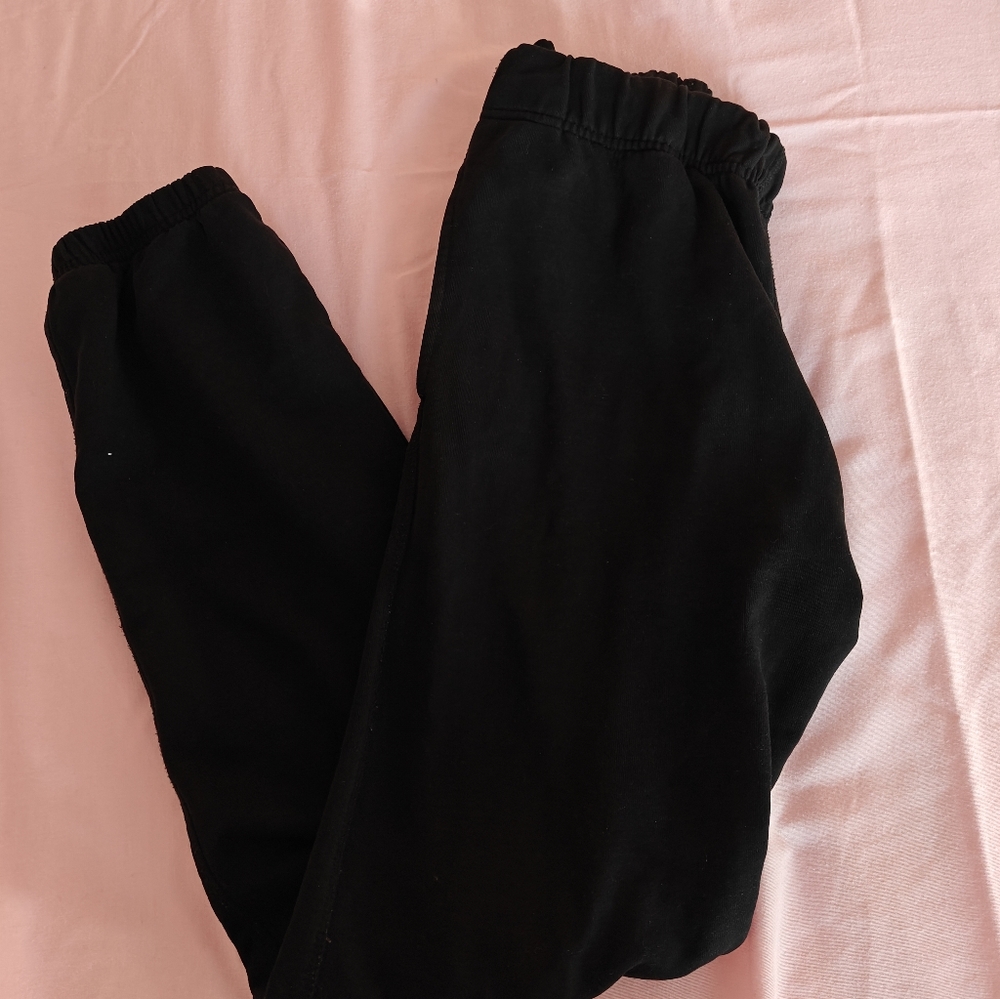 Kotn Black Sweatpants, 100% Egyptian Cotton, x-small. ***Two for $30****